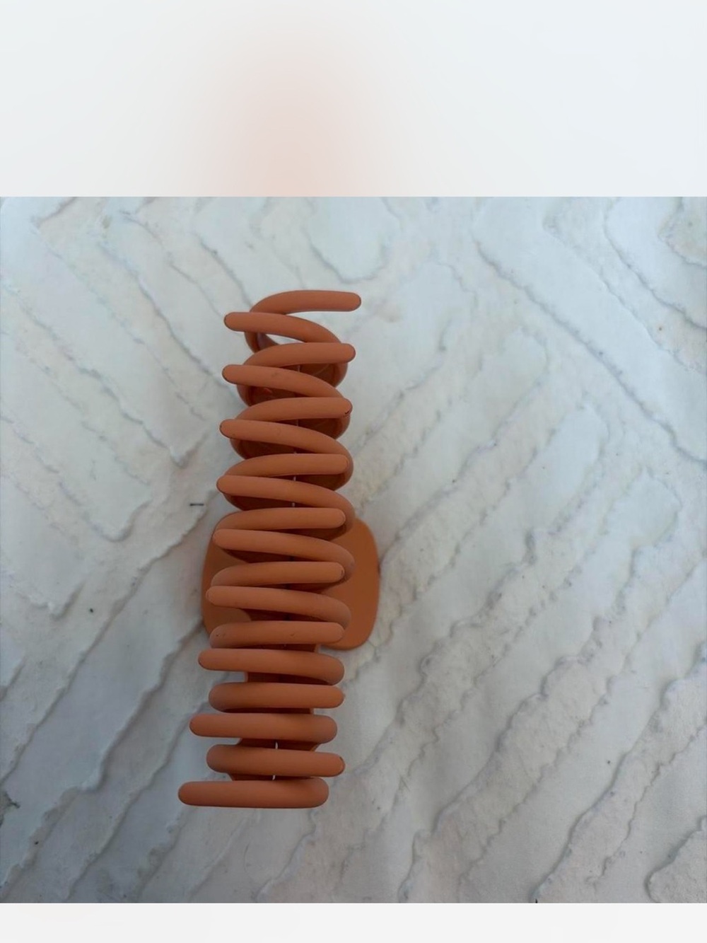 Amazon Matte Terracotta Spiral Hair Claw Clip